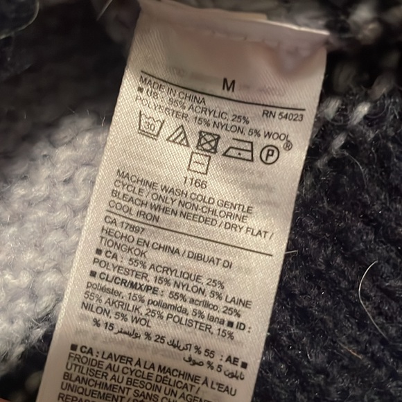 Rainbow Sweater - Picture 5 of 5